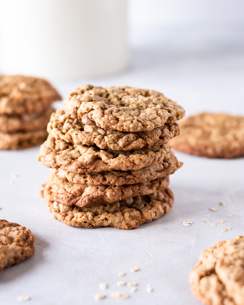 Best Oatmeal Cookies with Chocolate Chips (or Raisins) ⋆ Growing Up Cali